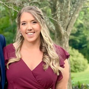 Meet your Posher, Lindsey